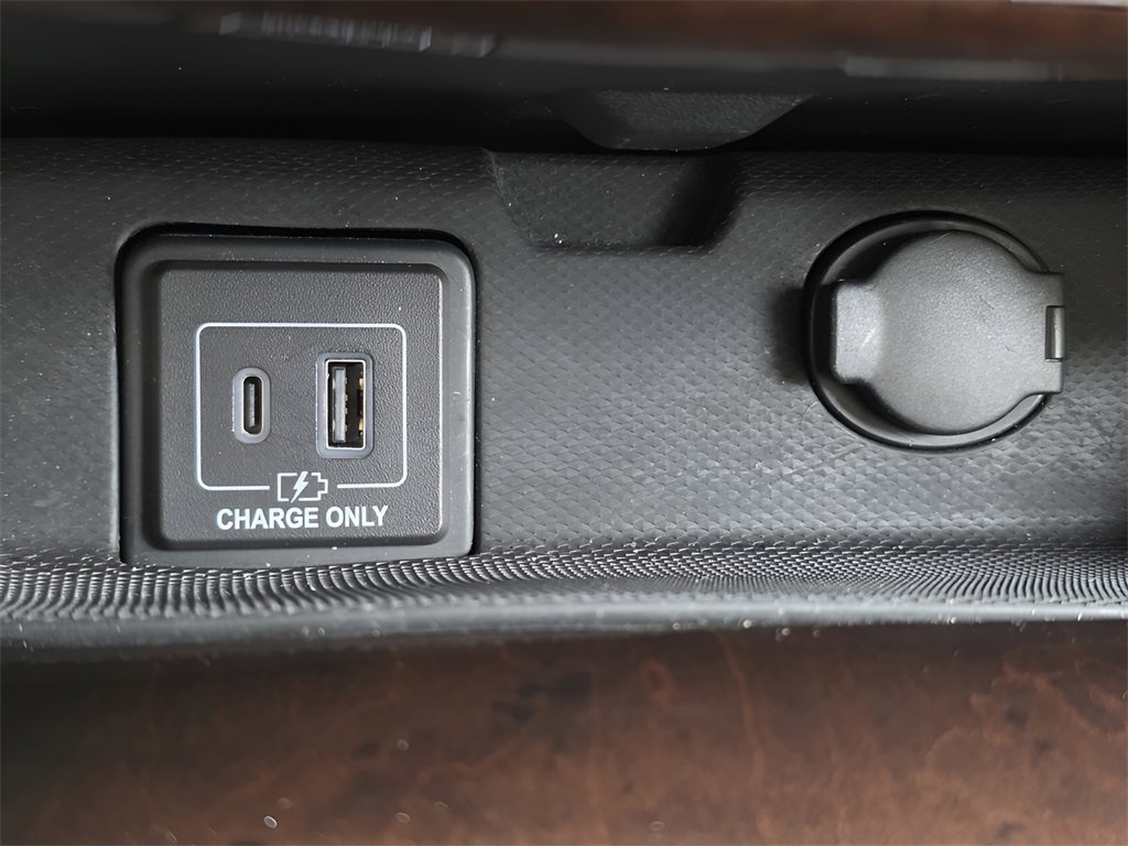 Used 2020 INFINITI QX60 Luxe w/ Sensory Package image 40