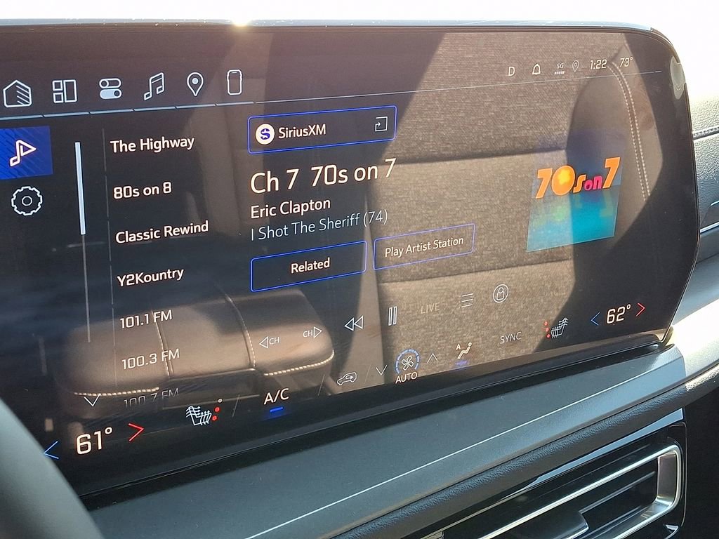 Used 2026 Chevrolet Traverse LT w/ Driver Confidence Package image 17