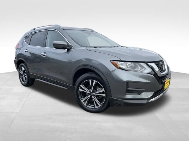 Used 2020 Nissan Rogue SV w/ Premium Package