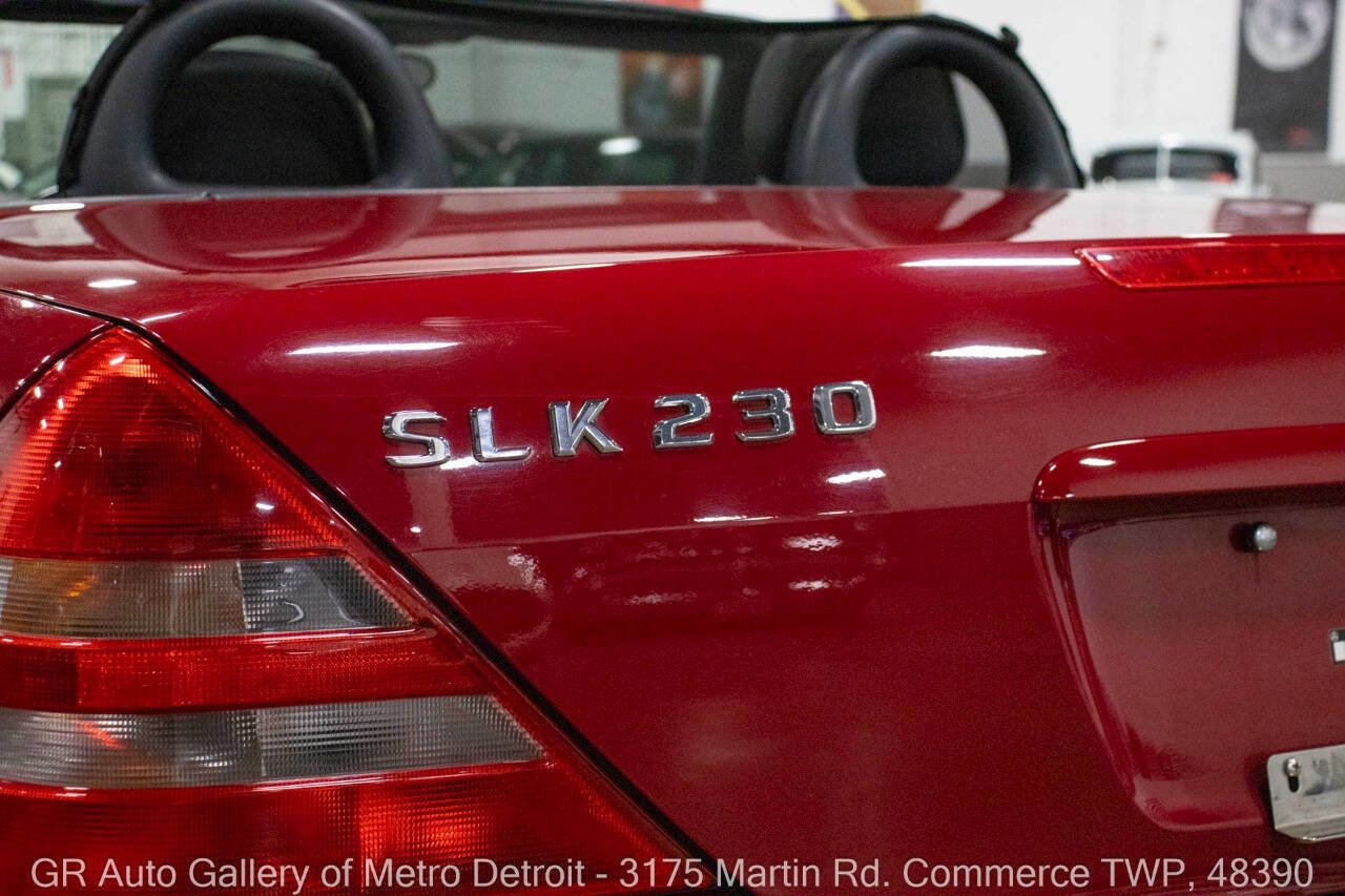 Used 1998 Mercedes-Benz SLK 230 image 34