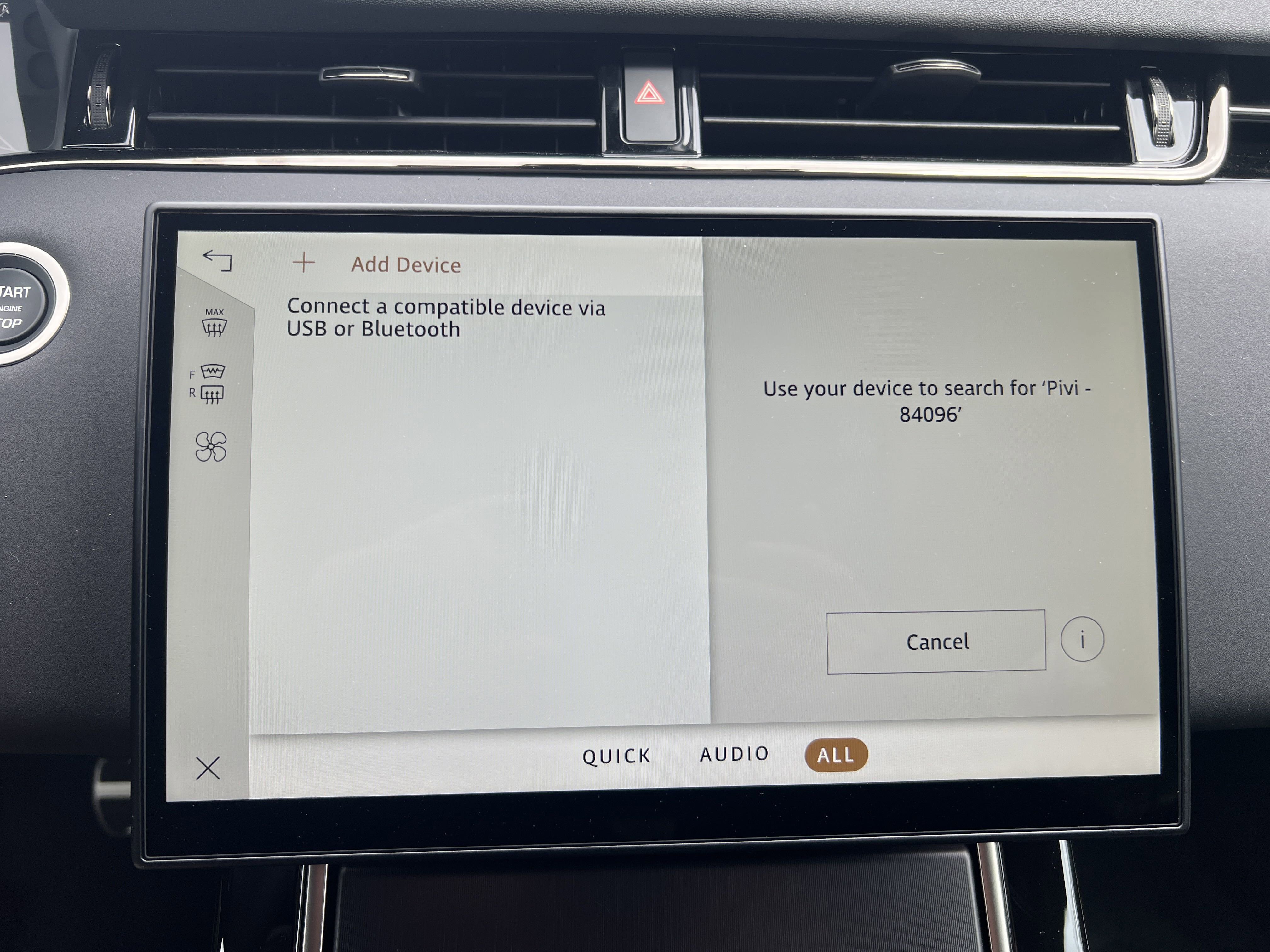 New 2026 Land Rover Range Rover Evoque Dynamic SE image 18