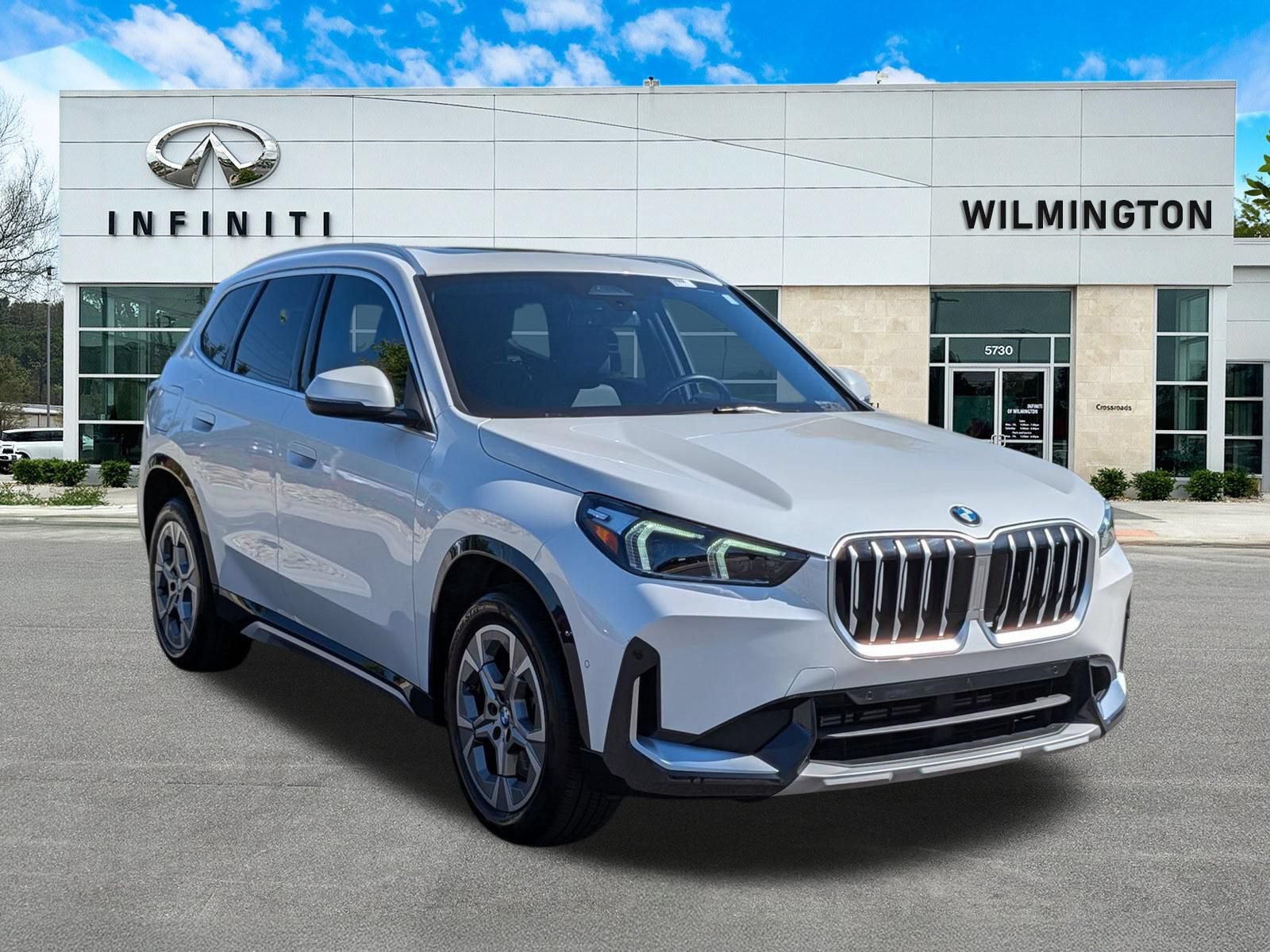Used 2025 BMW X1 xDrive28i w/ Convenience Package AWD/4WD image 1