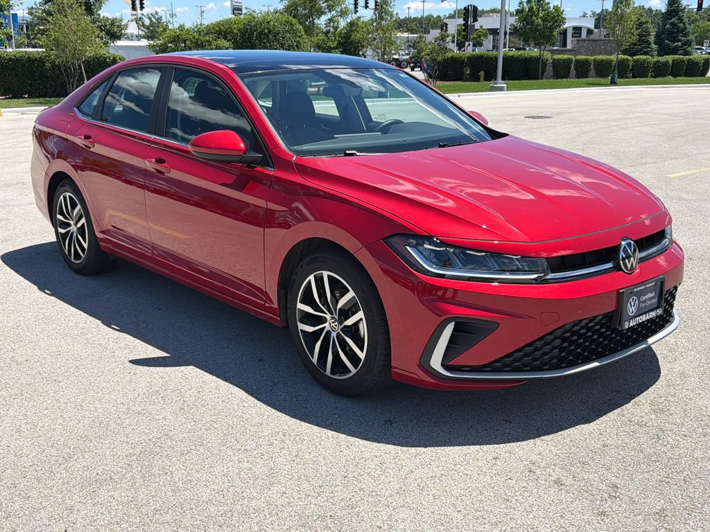 Certified 2025 Volkswagen Jetta SE