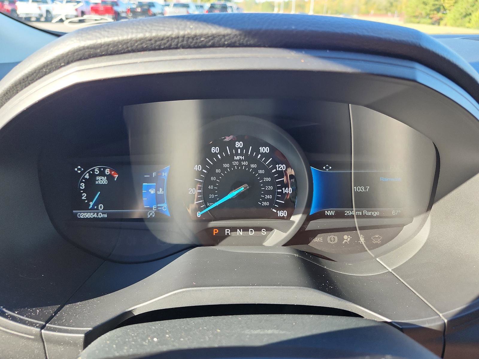 Used 2024 Ford Edge SEL image 22