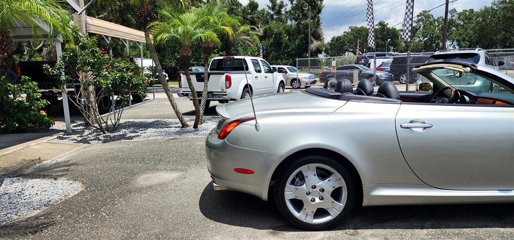 Used 2003 Lexus SC 430 Convertible image 10