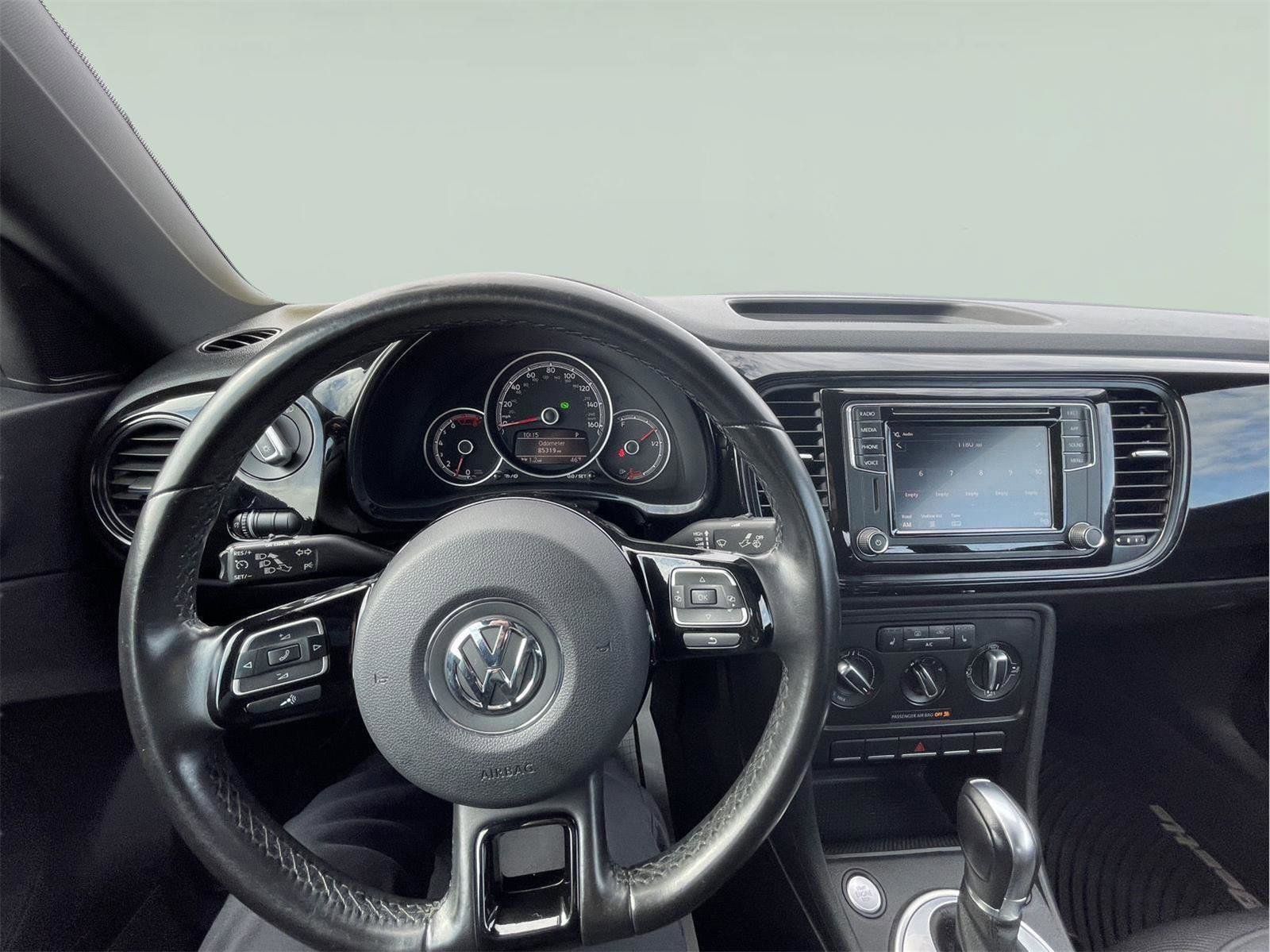 Used 2018 Volkswagen Beetle 2.0T S w/ Style & Comfort Package For S image 24