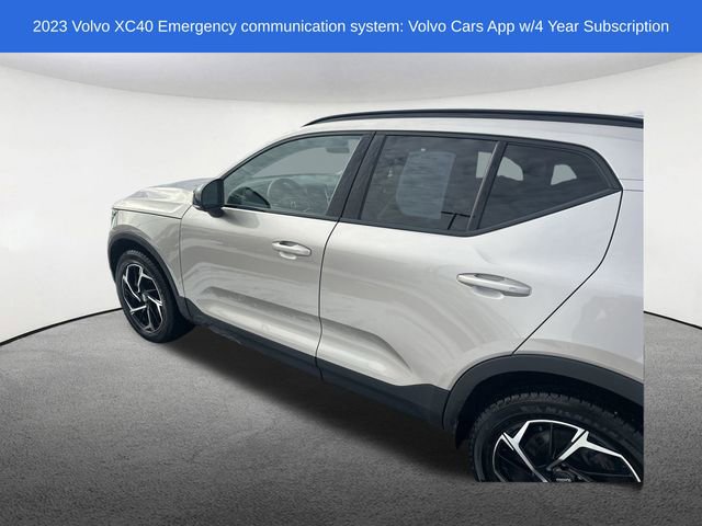 Used 2023 Volvo XC40 B5 Plus w/ Driver Assist Package image 19