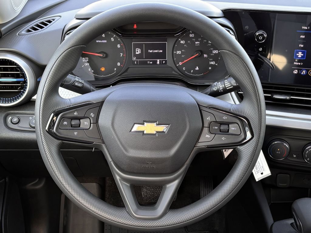 New 2026 Chevrolet Trax LS w/ LS Convenience Package FWD image 9
