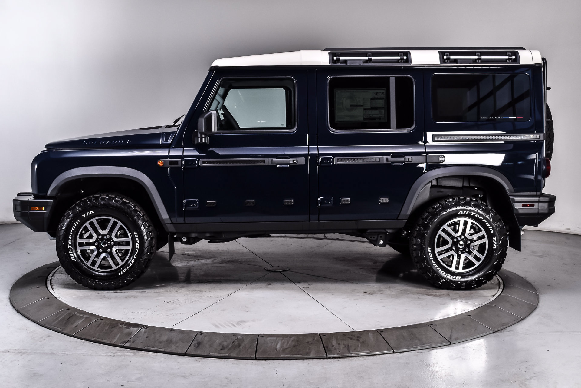 New 2026 INEOS Grenadier Station Wagon AWD/4WD image 3