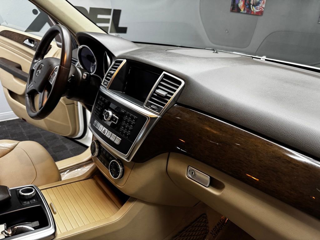 Used 2015 Mercedes-Benz ML 350 4MATIC image 50
