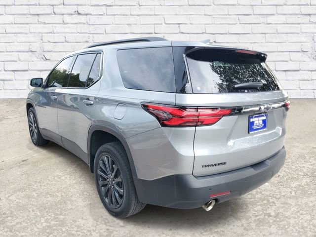 Certified 2023 Chevrolet Traverse RS FWD image 2