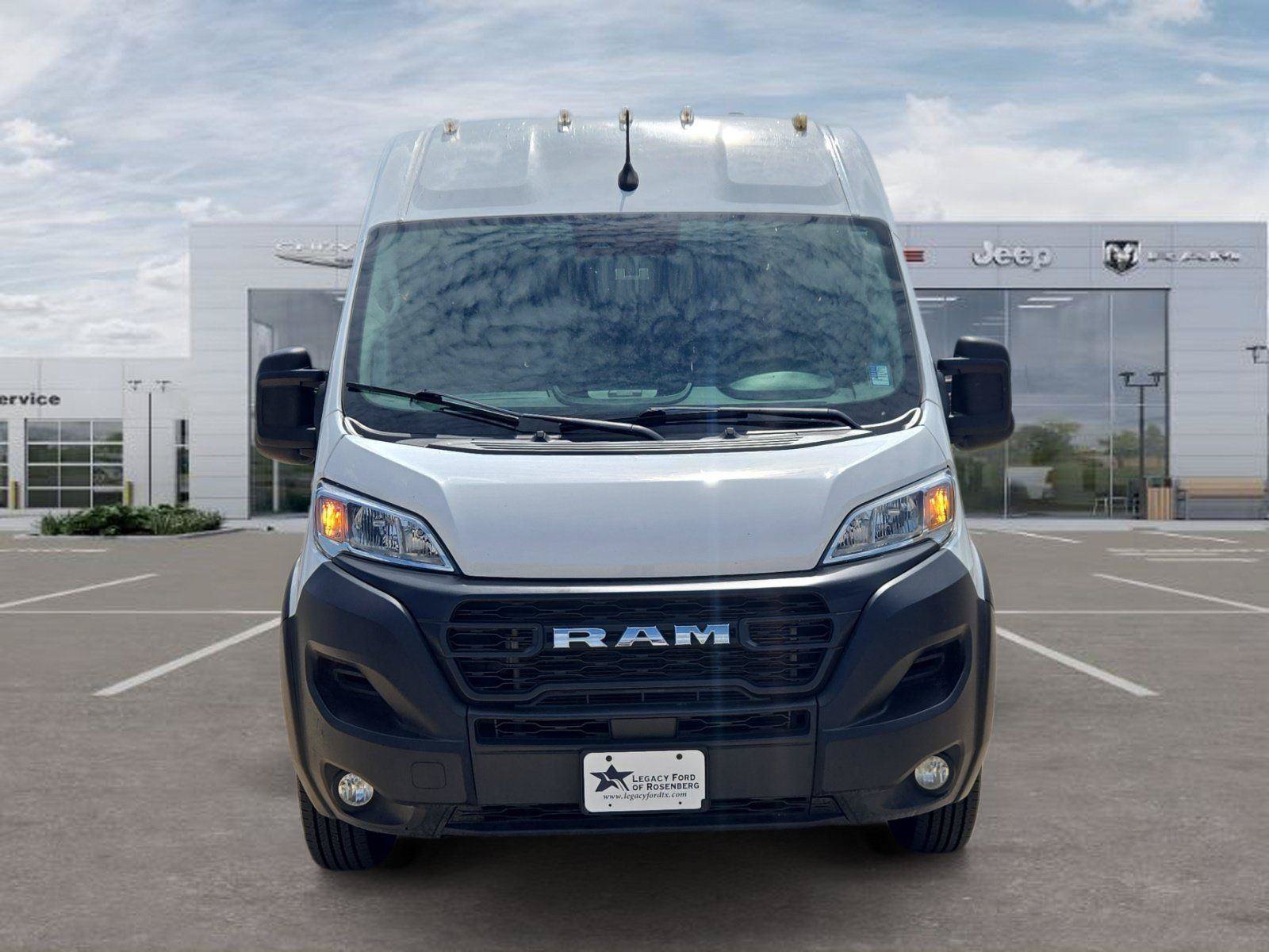 Used 2025 RAM ProMaster 2500 w/ Convenience Group FWD image 8