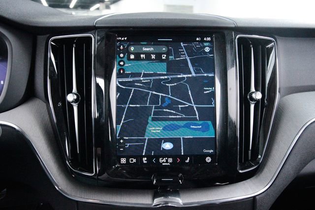 Certified 2025 Volvo XC60 B5 Plus w/ Climate Package AWD/4WD image 17