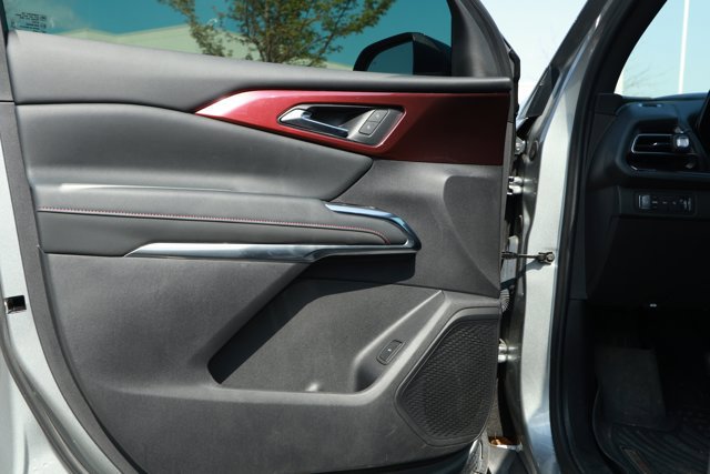 Used 2024 Chevrolet Traverse Z71 image 21