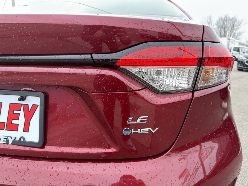 Used 2025 Toyota Corolla Hybrid Sedan image 17