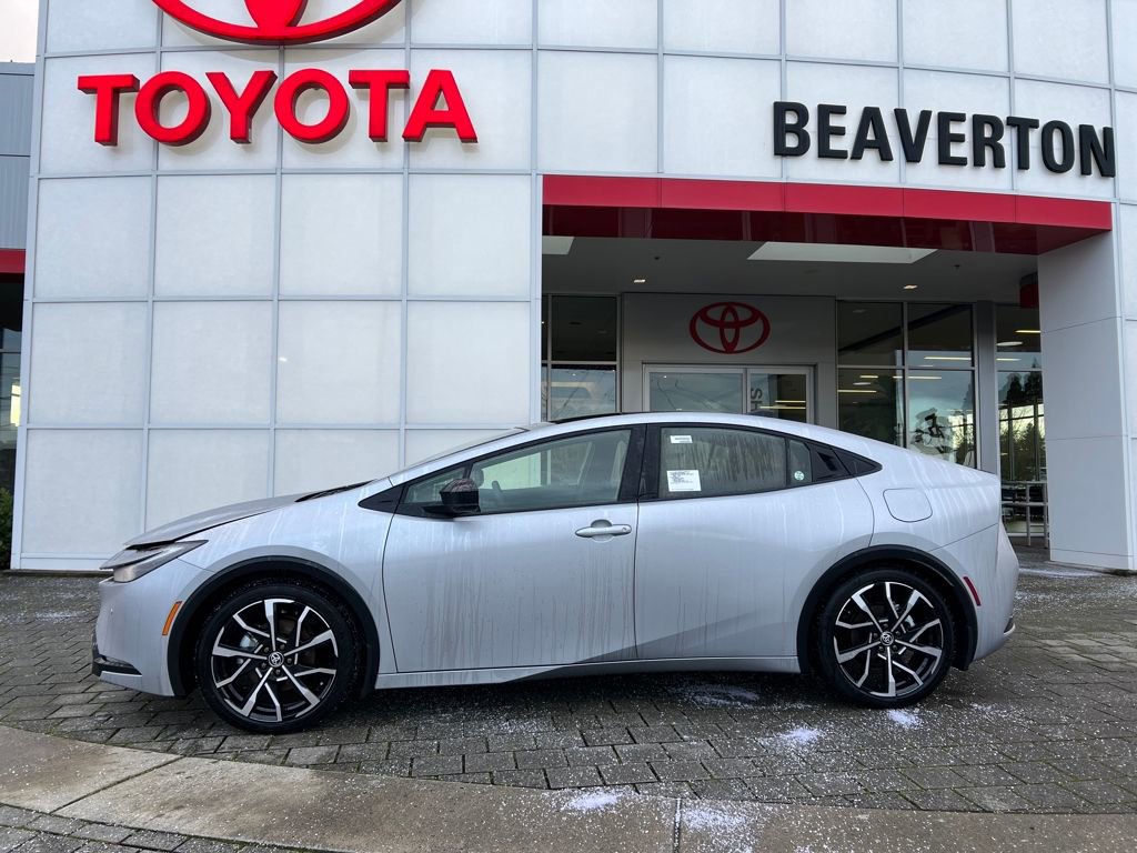 New 2026 Toyota Prius XSE image 2