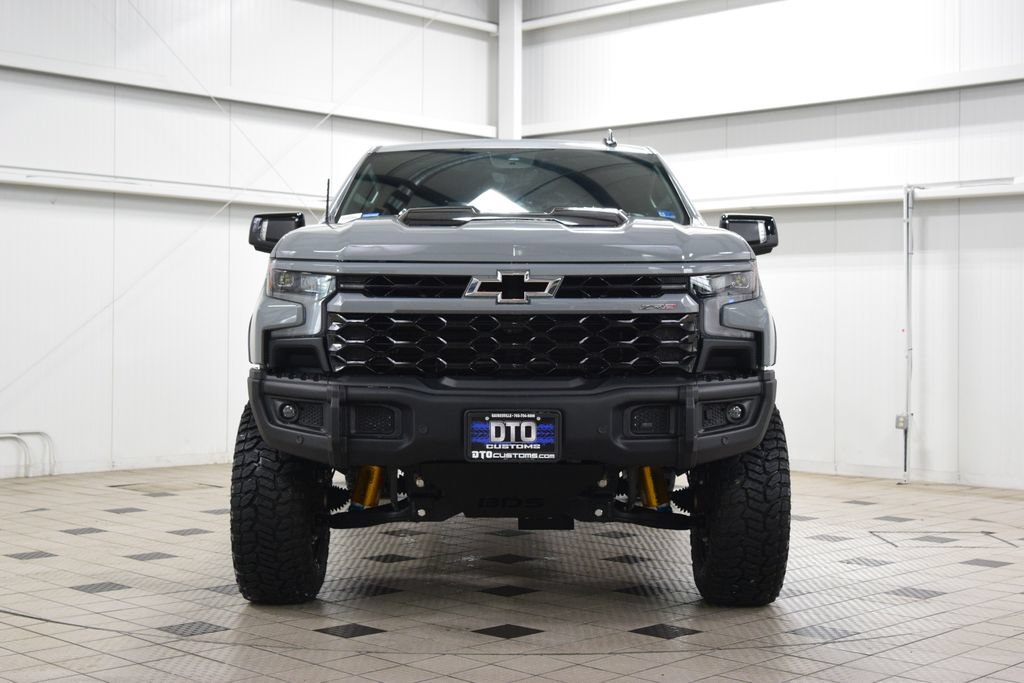 Used 2024 Chevrolet Silverado 1500 ZR2 w/ ZR2 Bison Edition AWD/4WD image 2