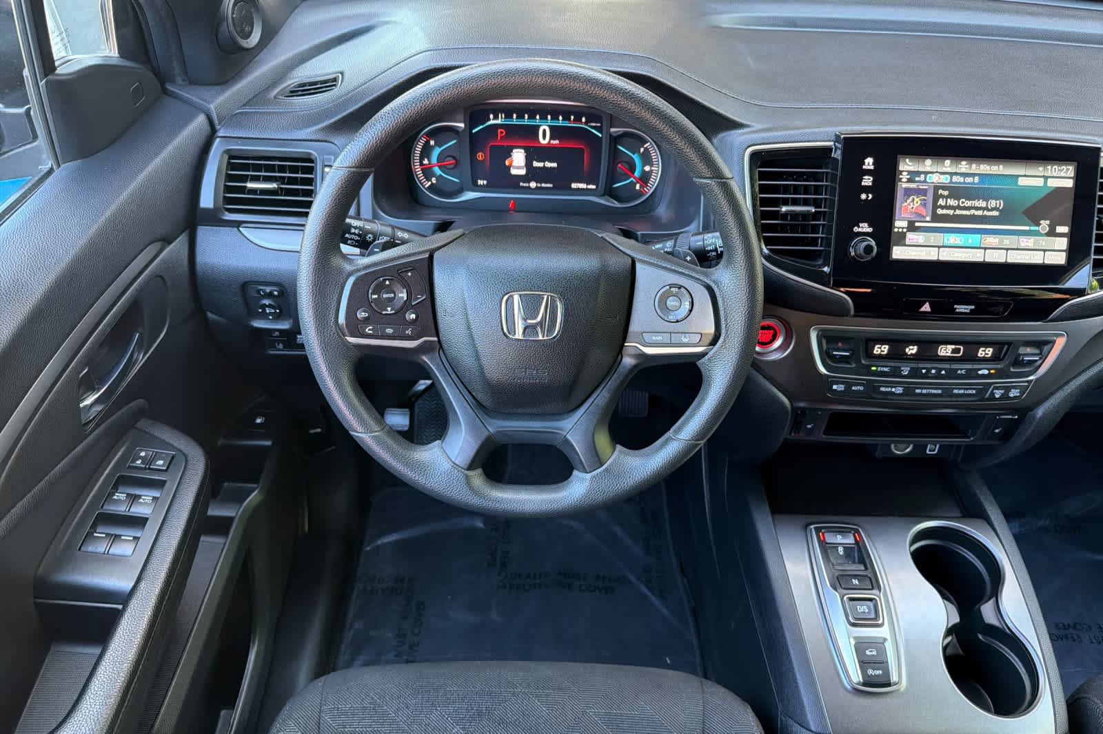 Used 2022 Honda Pilot Sport image 16