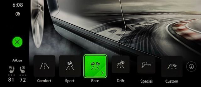 Used 2024 Volkswagen Golf R image 39