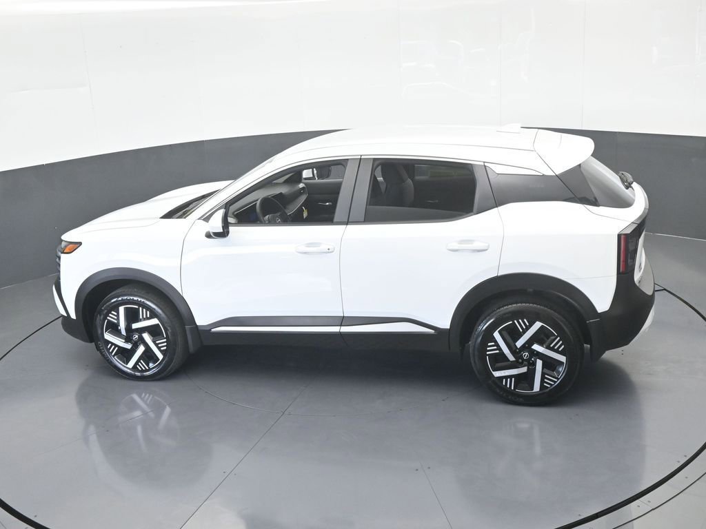 Used 2025 Nissan Kicks SV image 45