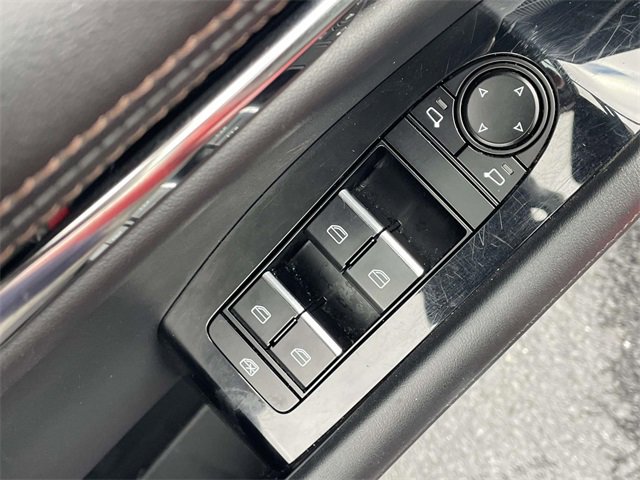 Used 2023 MAZDA MAZDA3 s image 18