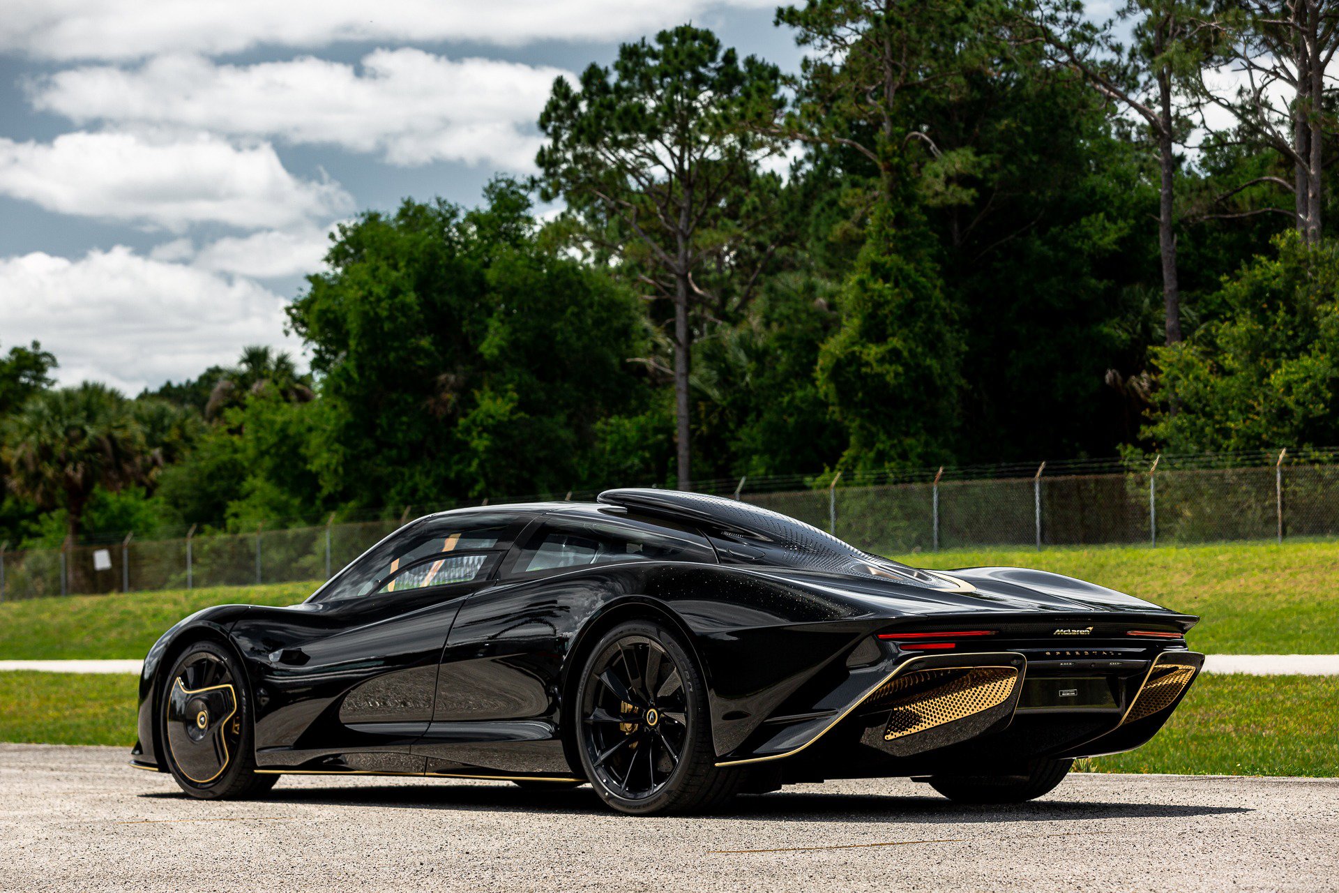 Used 2020 McLaren Speedtail image 45