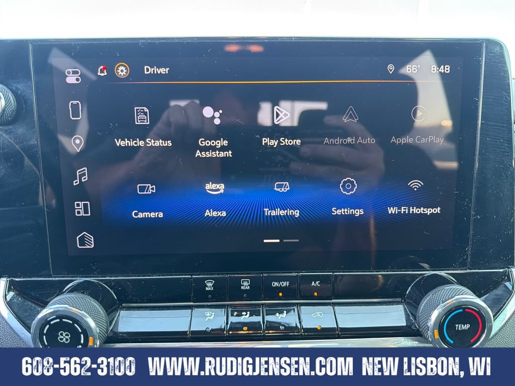 Used 2024 Chevrolet Colorado Trail Boss w/ Advanced Trailering Package AWD/4WD image 18