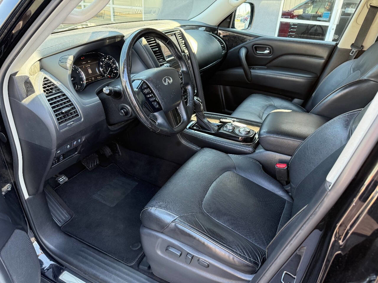 Used 2021 INFINITI QX80 Luxe image 13