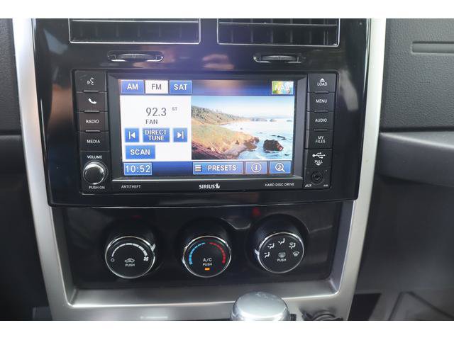 Used 2012 Jeep Liberty Arctic AWD/4WD image 16