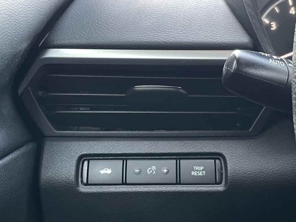 Used 2022 Nissan Altima 2.5 SV image 13