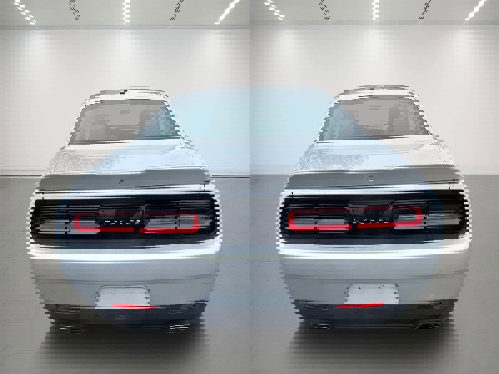 Used 2020 Dodge Challenger R/T image 5