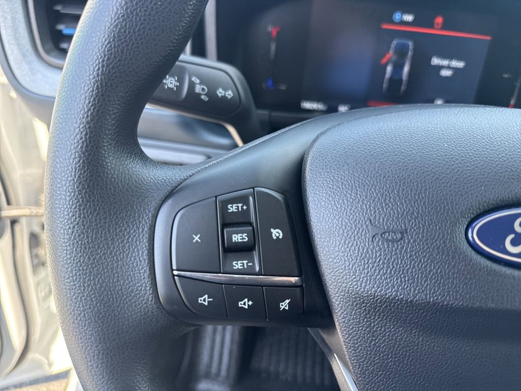 Used 2025 Ford Maverick XLT image 23