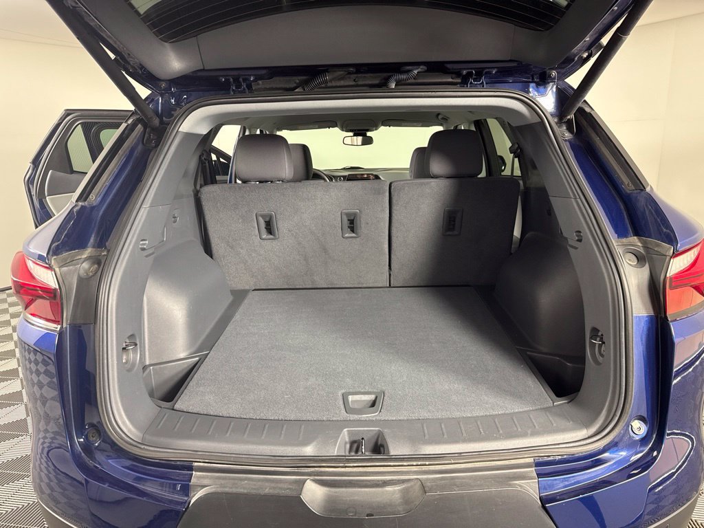 Used 2022 Chevrolet Blazer LT FWD image 26