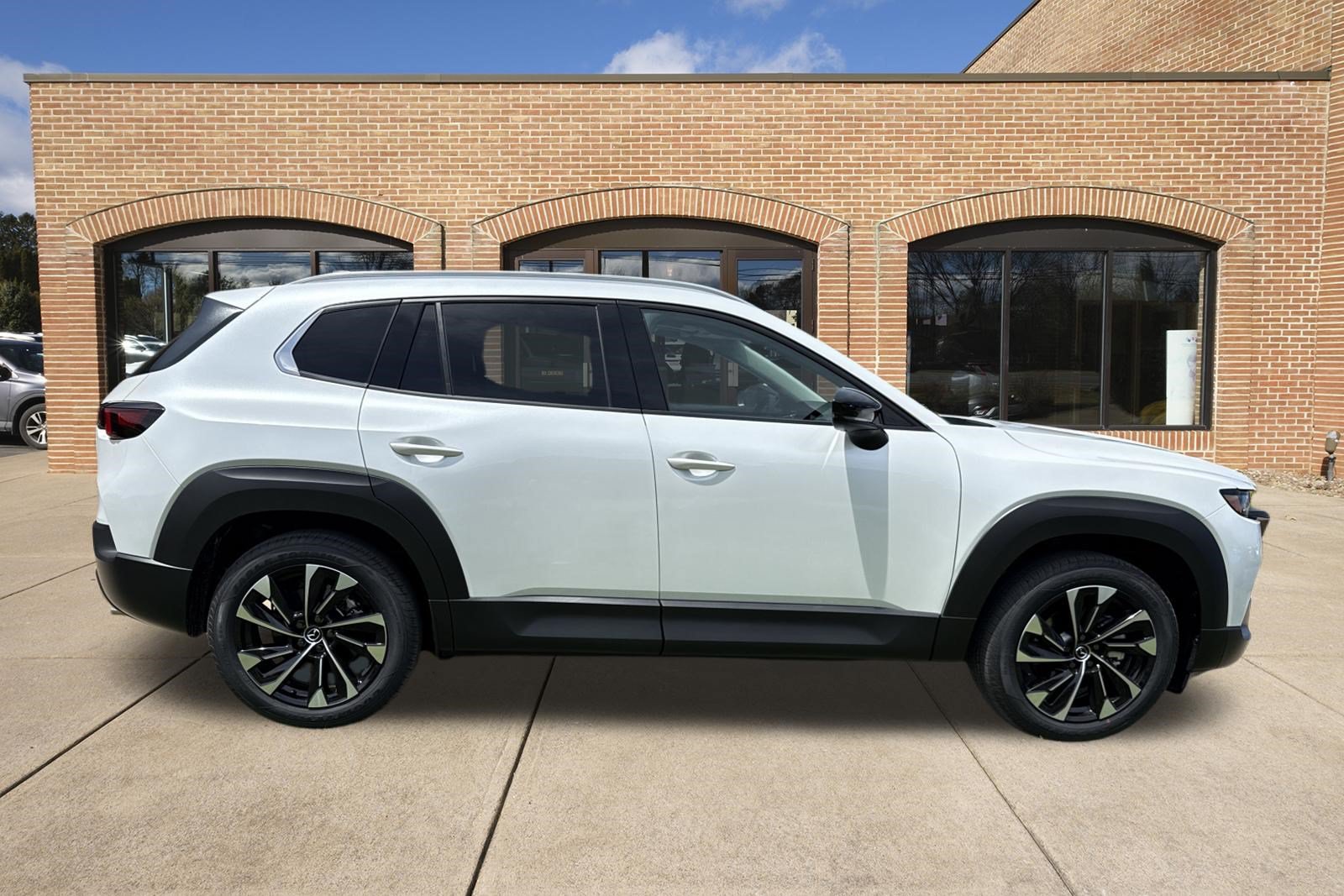 New 2026 MAZDA CX-50 2.5 Hybrid w/ Weather Package AWD/4WD image 24
