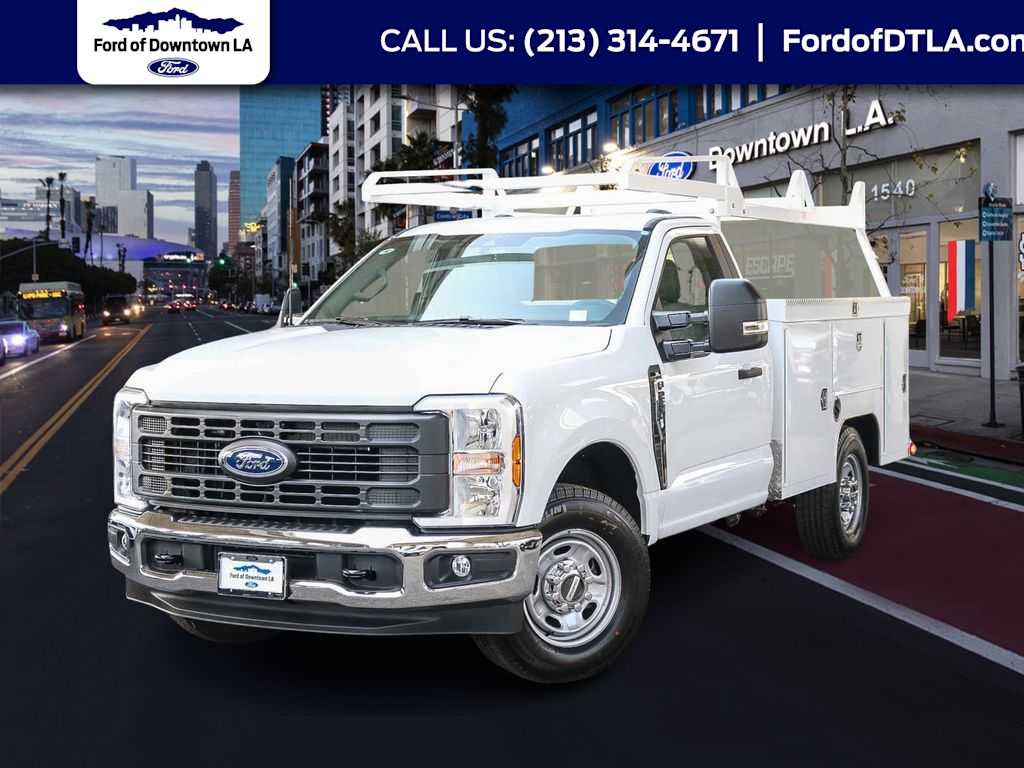 New 2026 Ford F250 XL w/ XL Chrome Package