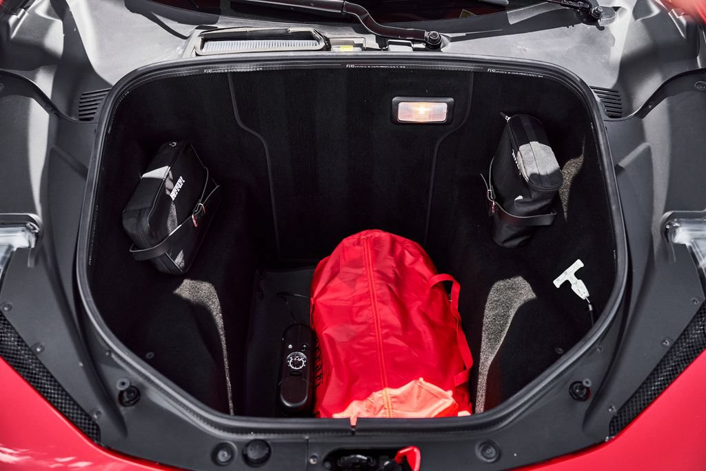 Used 2012 Ferrari 458 Spider RWD image 18