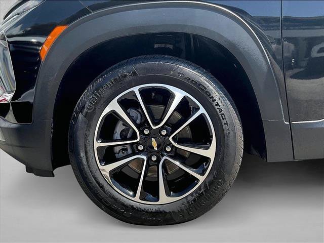 Certified 2024 Chevrolet TrailBlazer LT w/ Driver Confidence Package FWD image 8