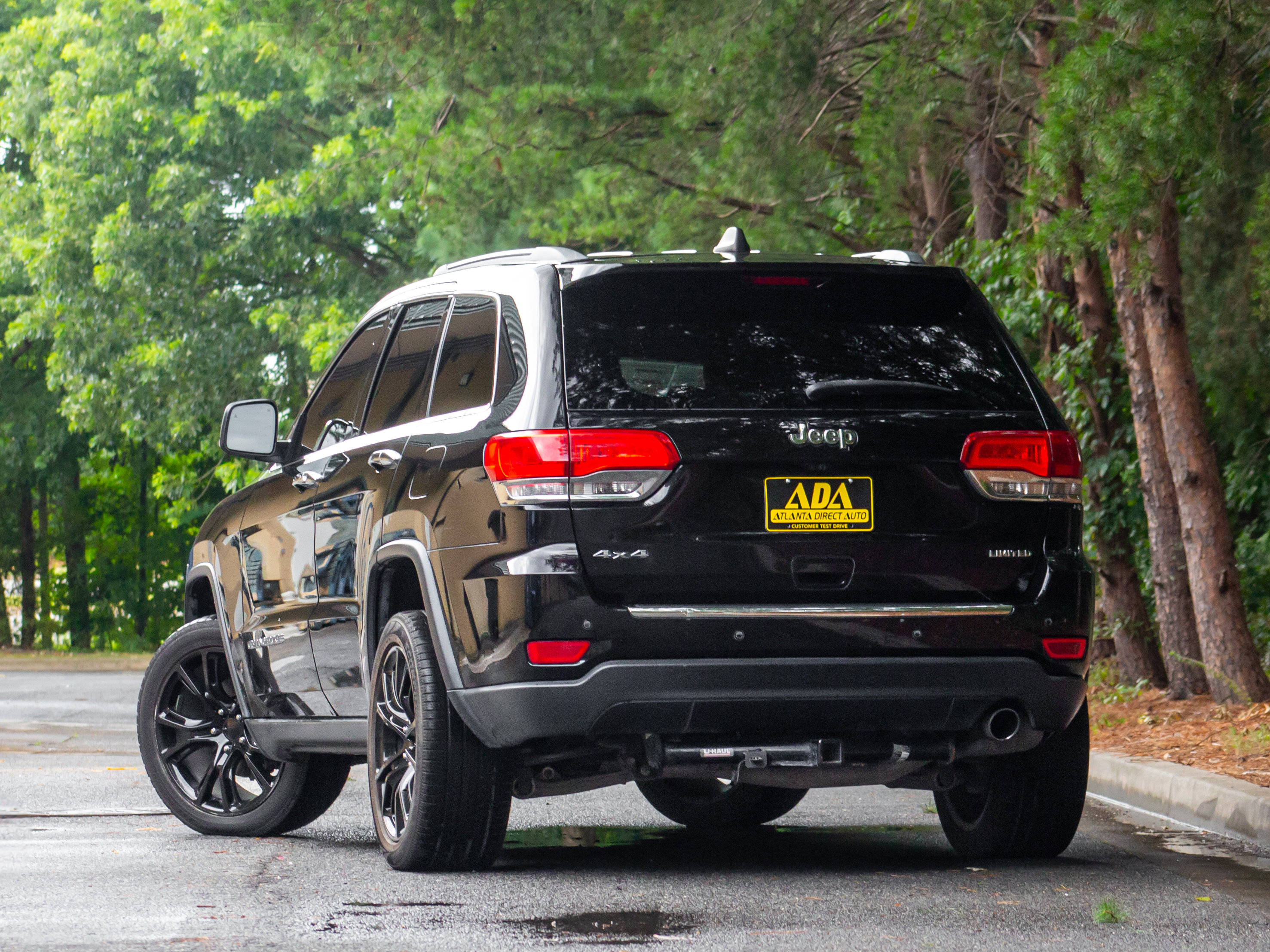 Used 2019 Jeep Grand Cherokee Limited w/ Luxury Group II image 3