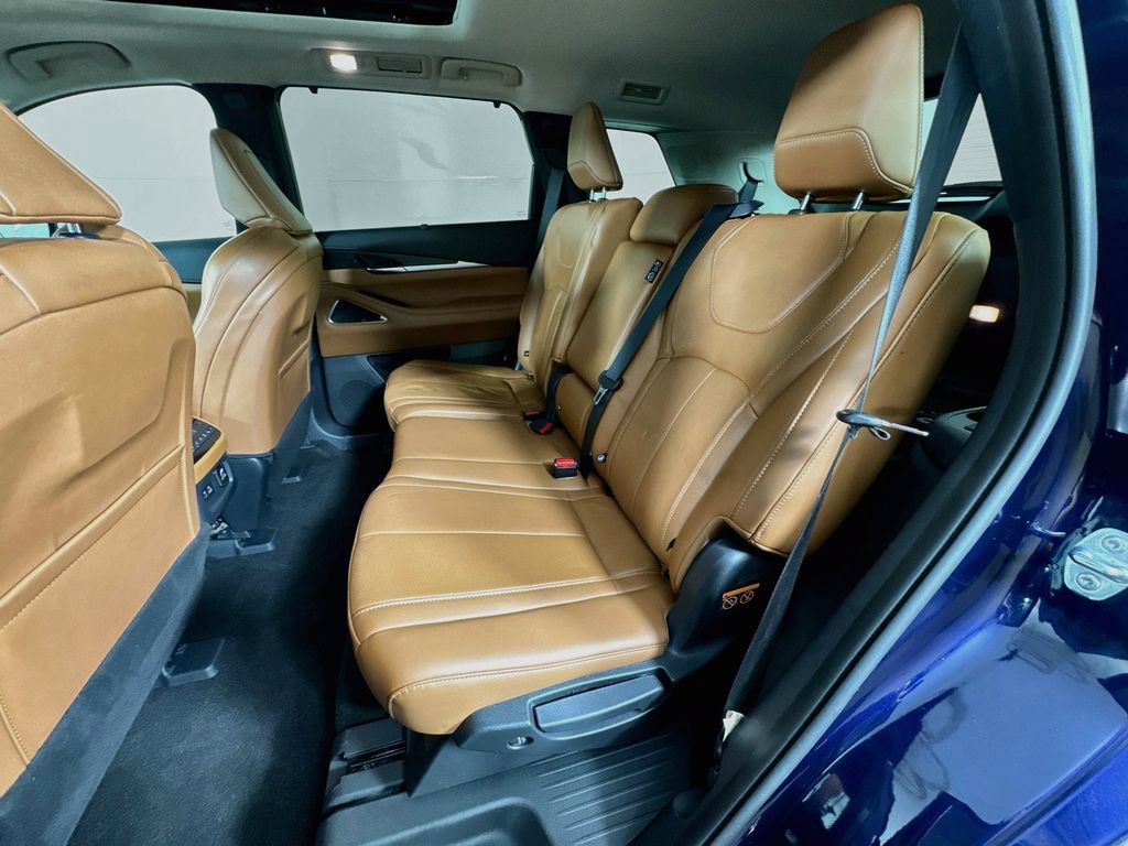 Certified 2023 INFINITI QX60 Sensory w/ Cargo Package AWD/4WD image 33