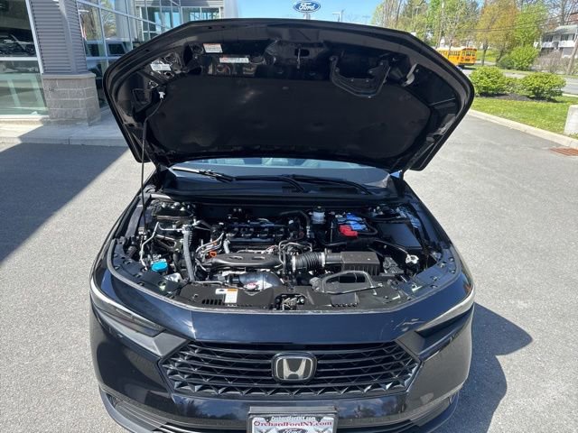 Used 2025 Honda Accord SE image 16