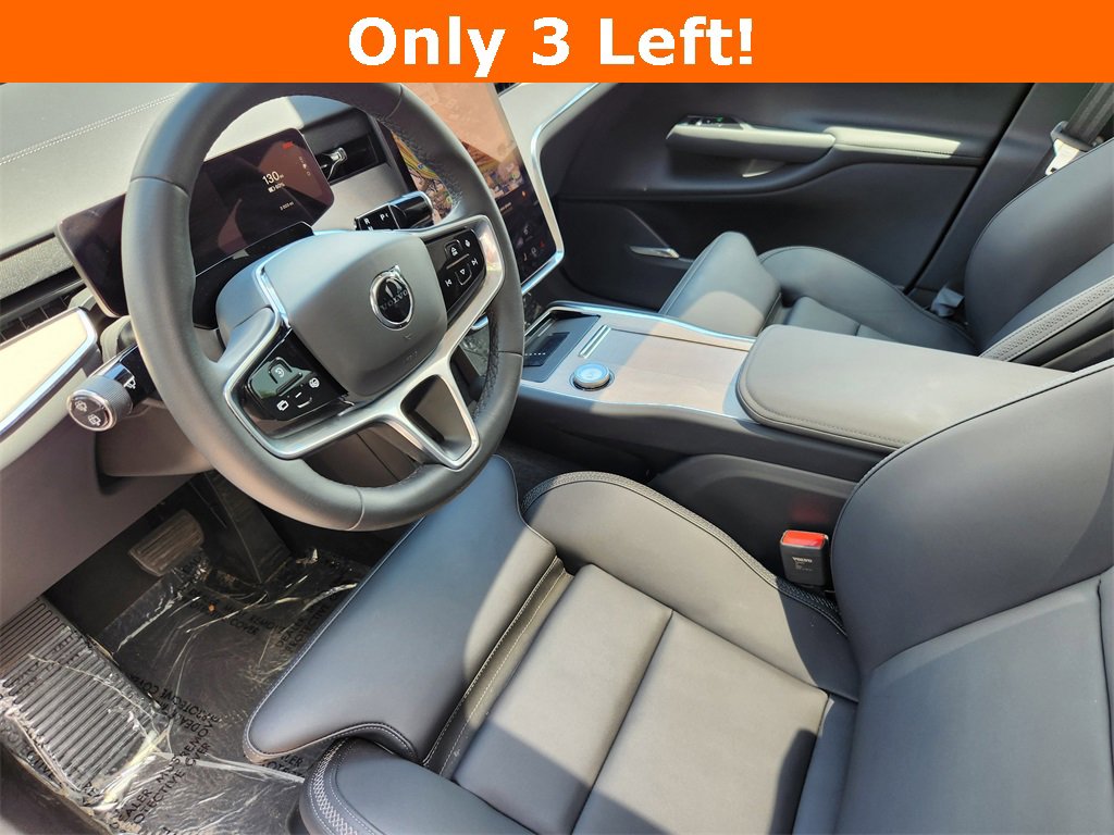 Used 2025 Volvo EX90 Ultra image 8