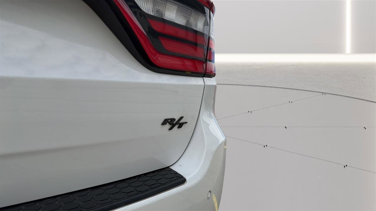 Used 2018 Dodge Durango R/T w/ Technology Group image 7