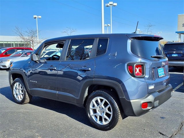 Used 2023 Jeep Renegade Latitude image 7