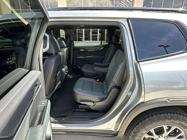 Certified 2024 GMC Acadia AT4 w/ Luxury Package AWD/4WD image 30