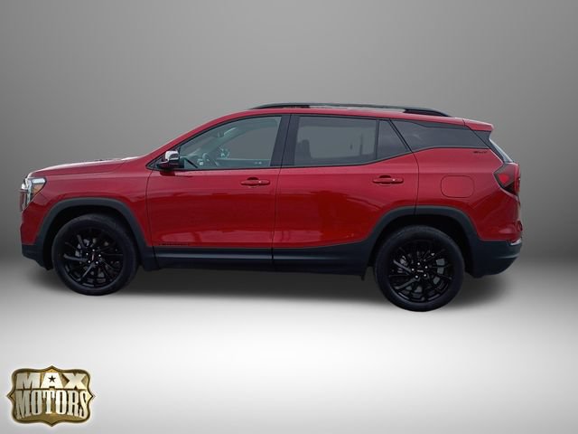 Used 2024 GMC Terrain SLT w/ Elevation Edition AWD/4WD image 14
