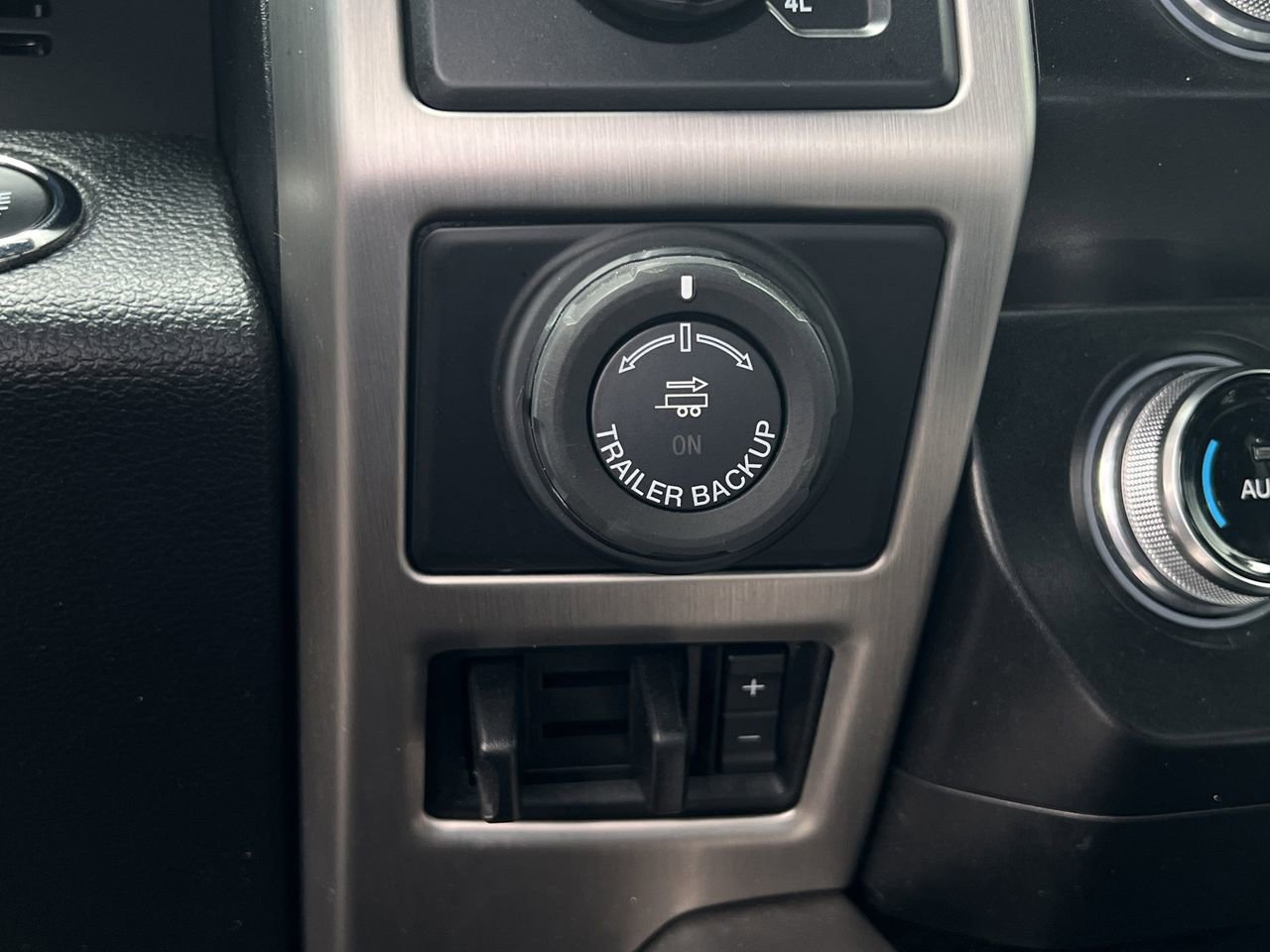 Used 2020 Ford F150 Platinum w/ Equipment Group 701A Luxury AWD/4WD image 23