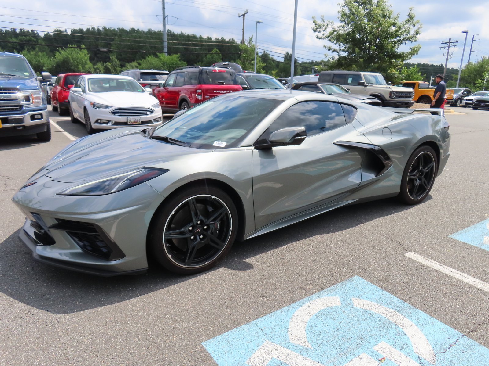 Used 2022 Chevrolet Corvette Stingray Preferred Cpe w/ 2LT image 3