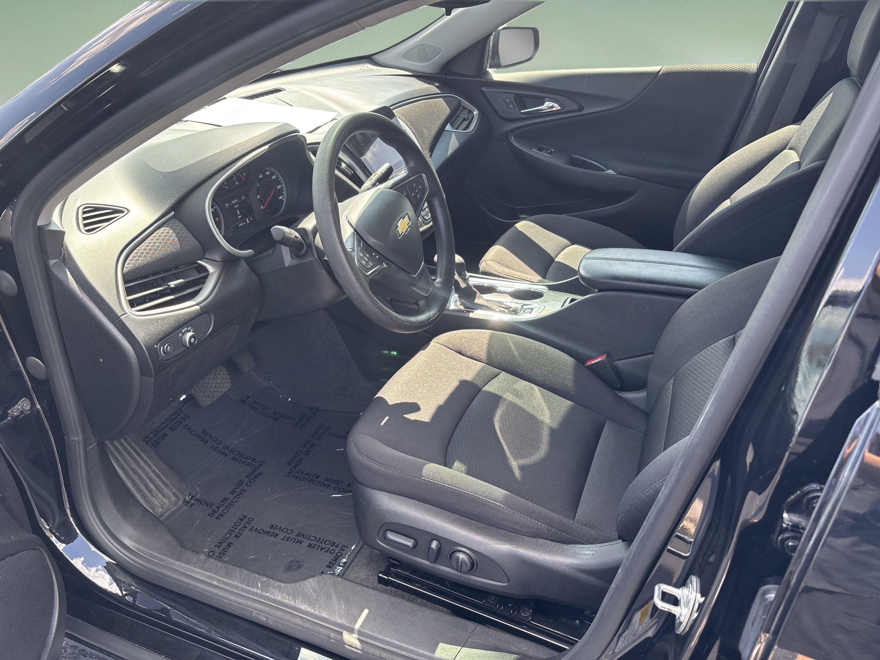 Used 2024 Chevrolet Malibu LT image 10