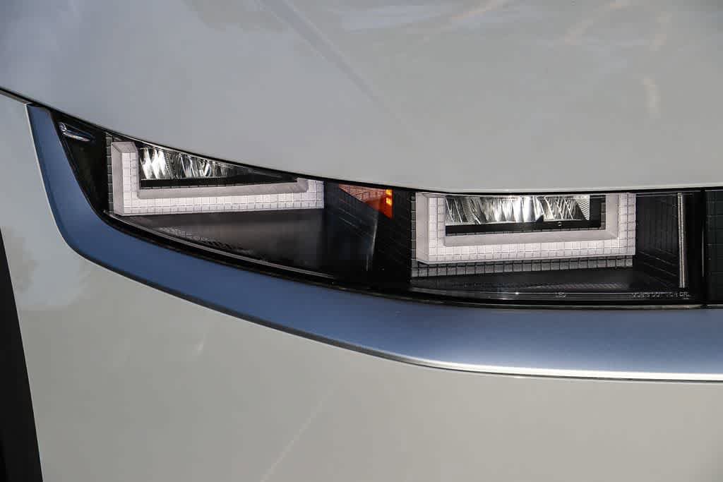 New 2026 Hyundai Ioniq 5 SEL RWD image 5