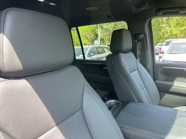 New 2026 Chevrolet Suburban LT w/ Comfort Package image 23
